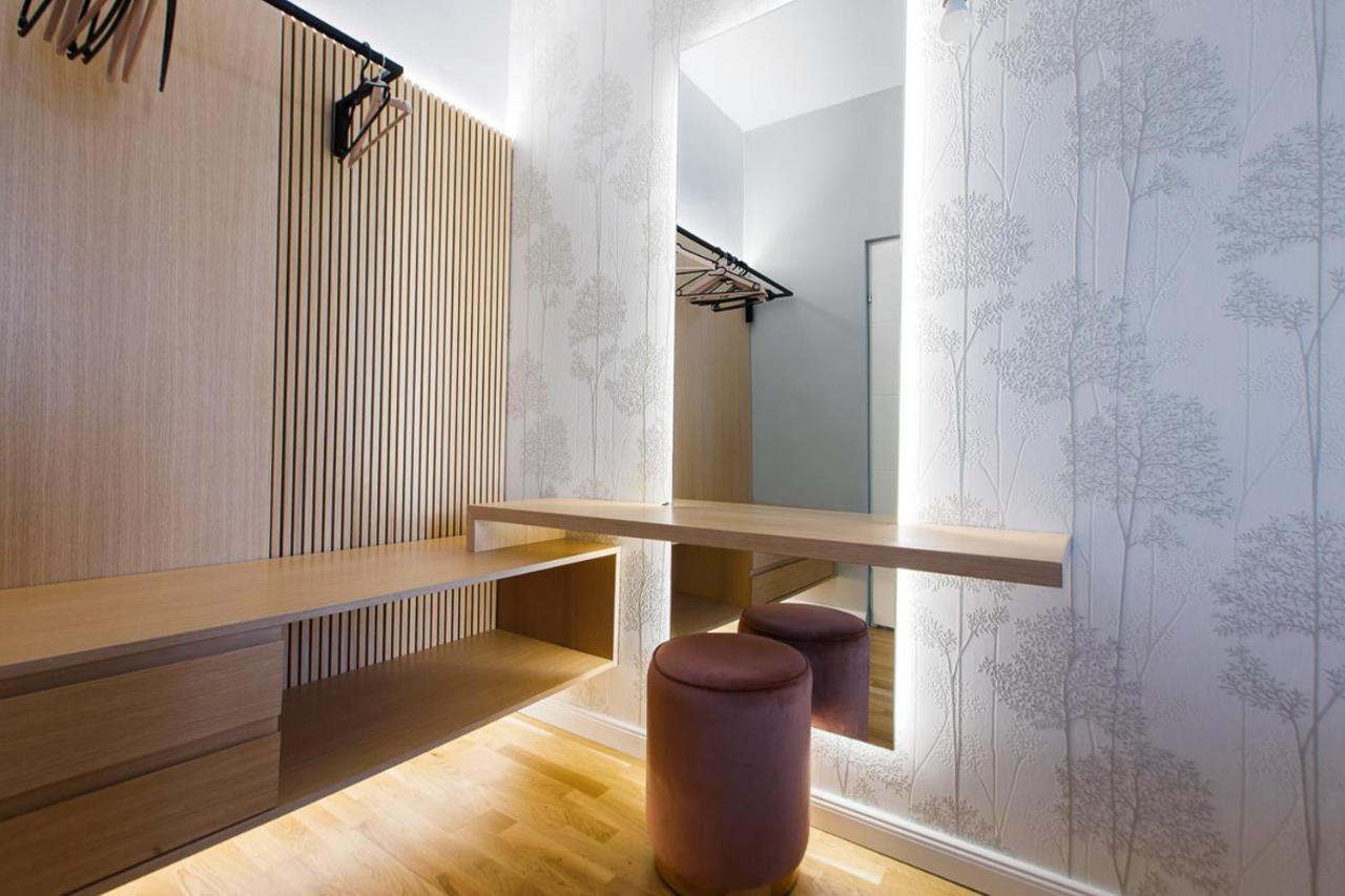 Zeus Design Wasserwelt Apartment Wien